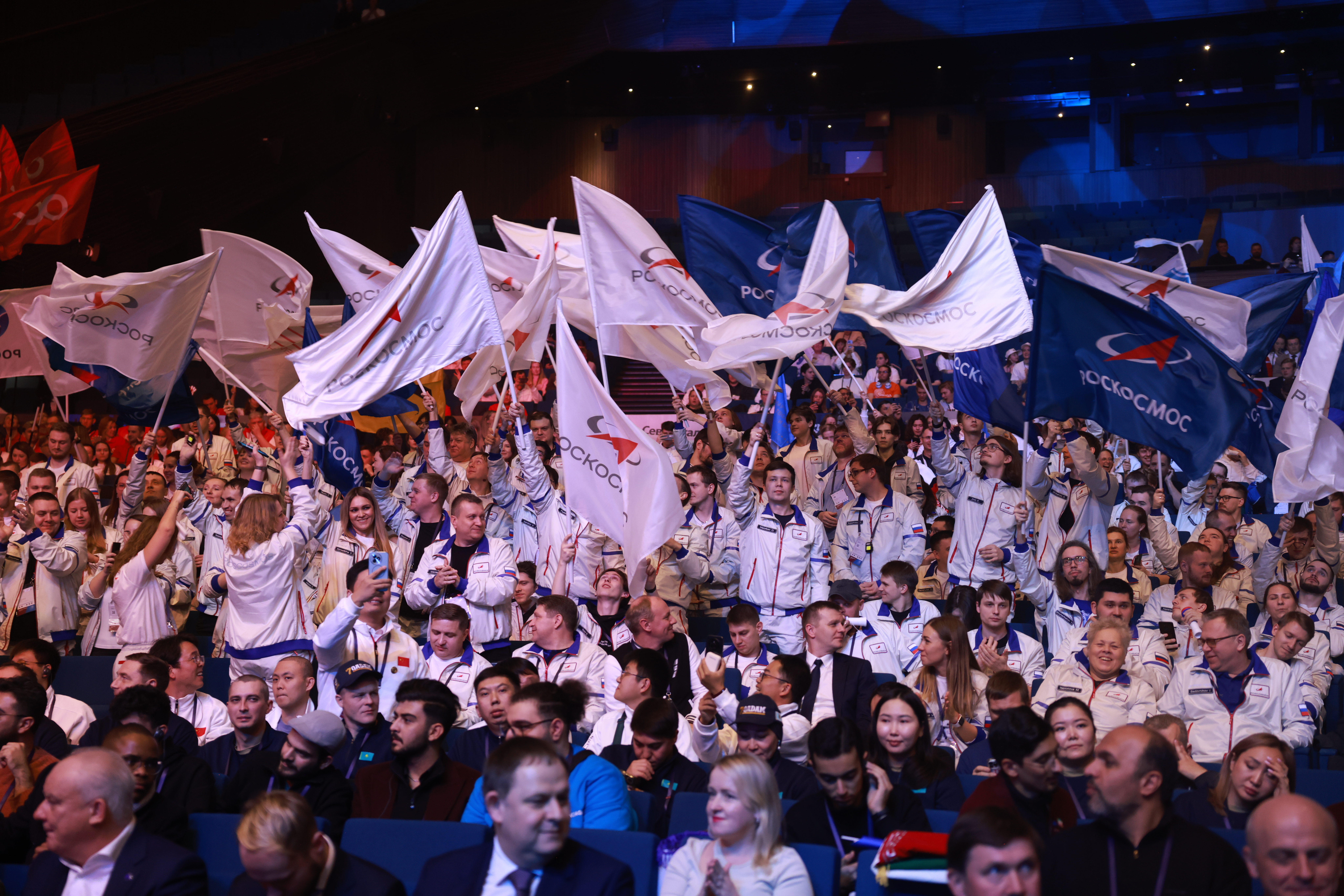 Итоги Международного чемпионата высокотехнологичных профессий «Хайтек: навыки будущего»